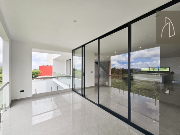Casa Veradis • En Venta Fraccionamiento Imperial de las animas