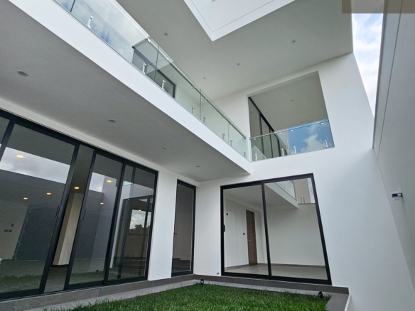 Casa Veradis • En Venta Fraccionamiento Imperial de las animas