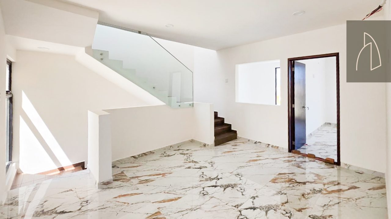 Casa Seluna • En Venta Fracc. Punto Lomas