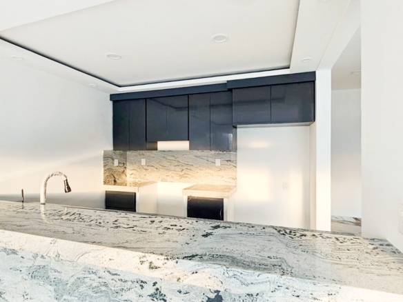 Casa Avira • En Venta Fracc. Punto Lomas