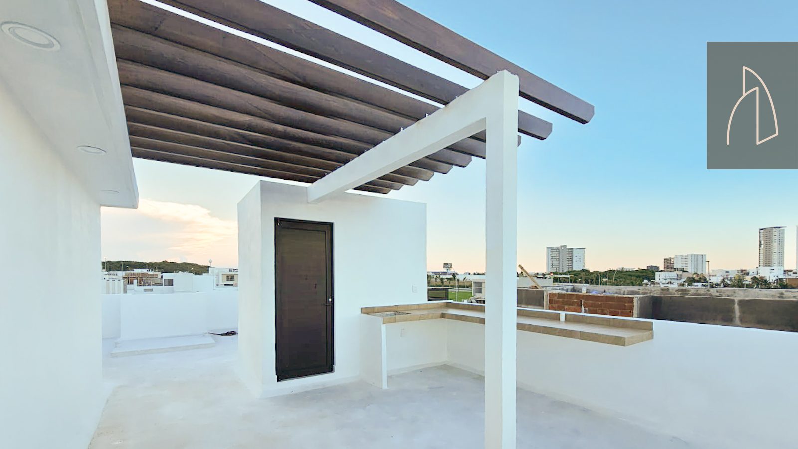 Casa Avira • En Venta Fracc. Punto Lomas