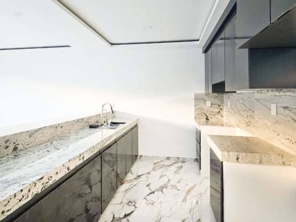 Casa Avira • En Venta Fracc. Punto Lomas