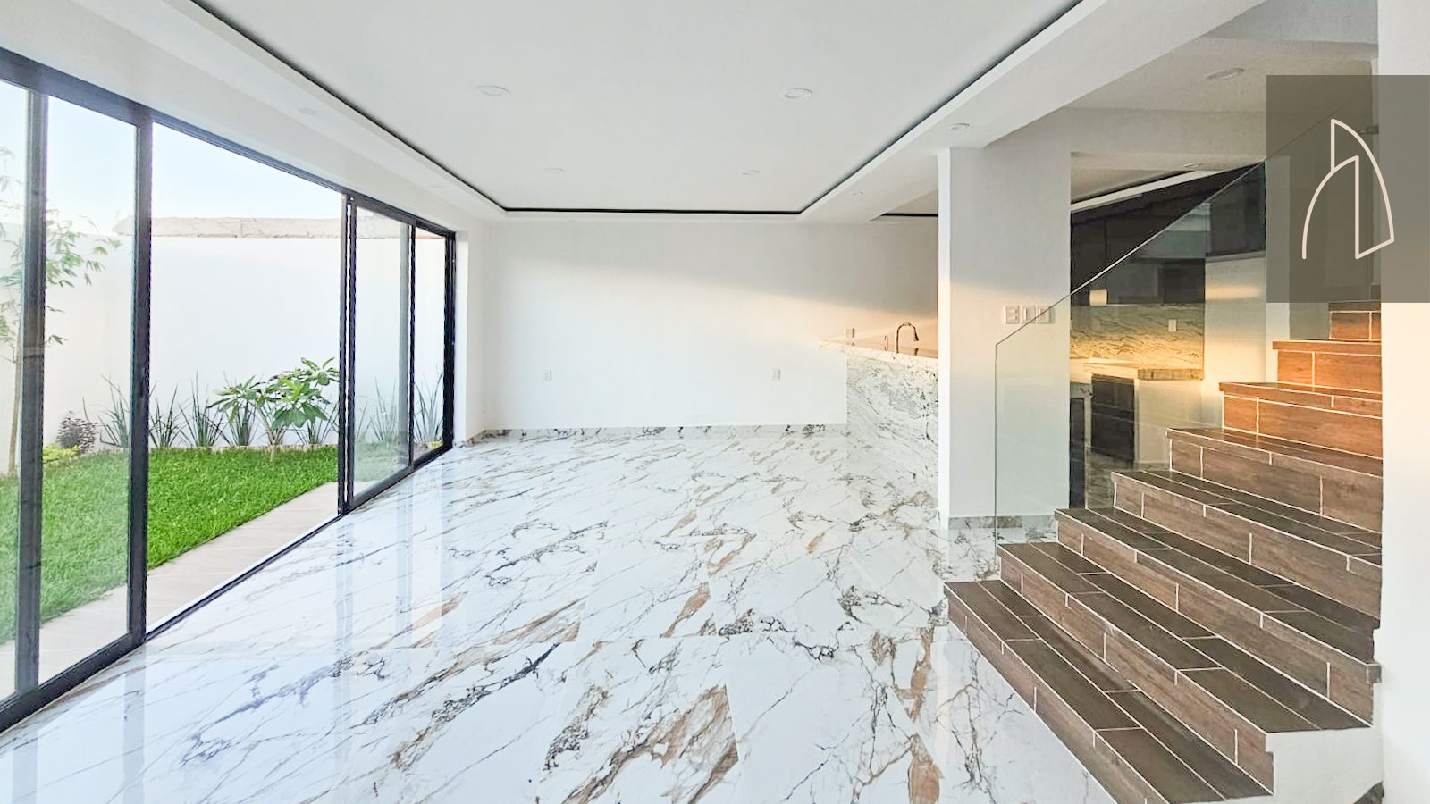 Casa Avira • En Venta Fracc. Punto Lomas