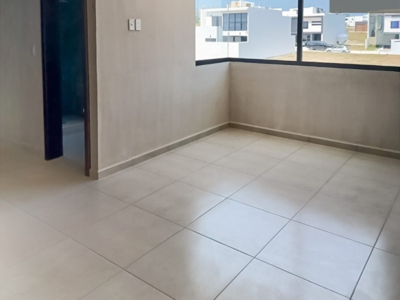 Casa Virelia • En Venta Fracc. Punto Lomas