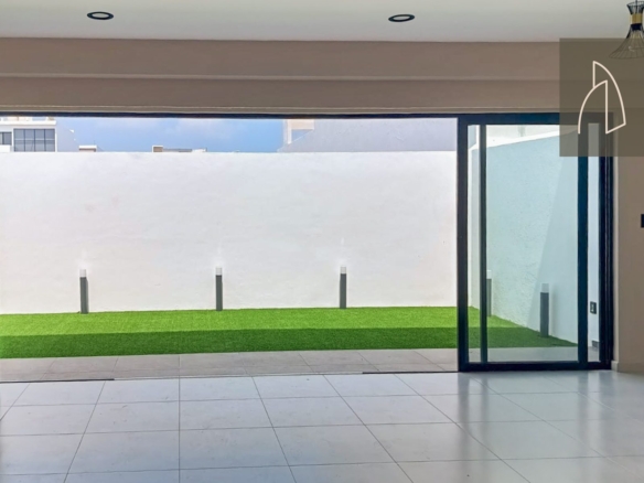 Casa Virelia • En Venta Fracc. Punto Lomas