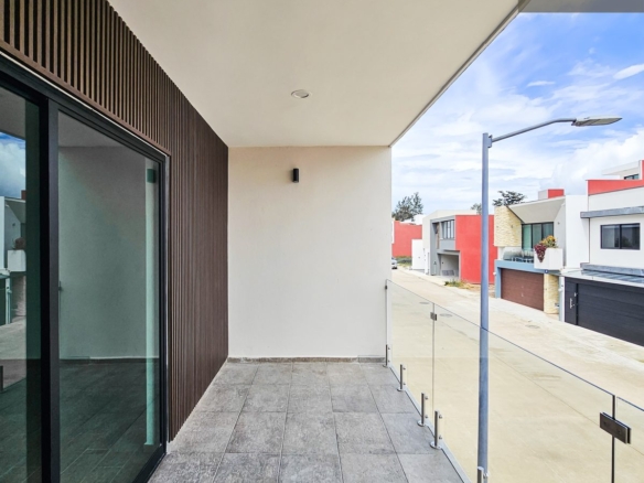 Casa Teodora • En Venta Fraccionamiento la Finca