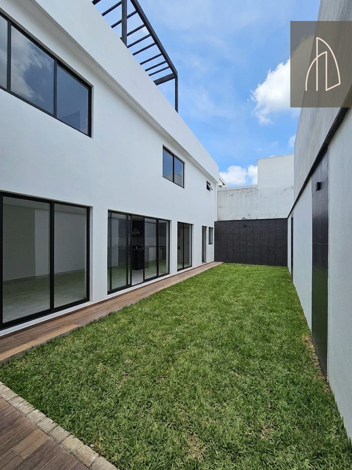 Casa Virela • En Pre venta Fracc. Xochiapam