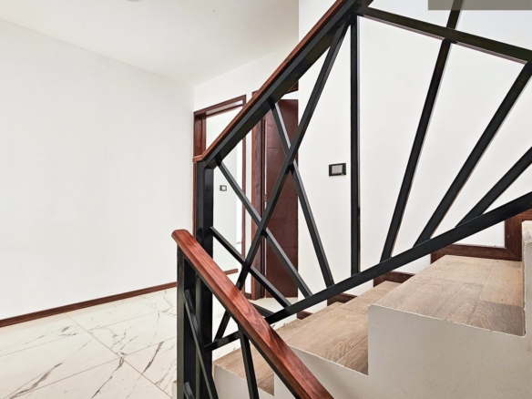 Casa LUMINA • En Venta Fraccionamiento la Finca