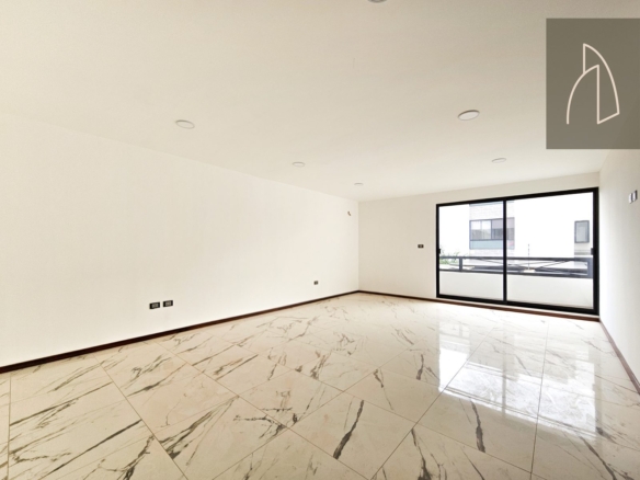 Casa LUMINA • En Venta Fraccionamiento la Finca