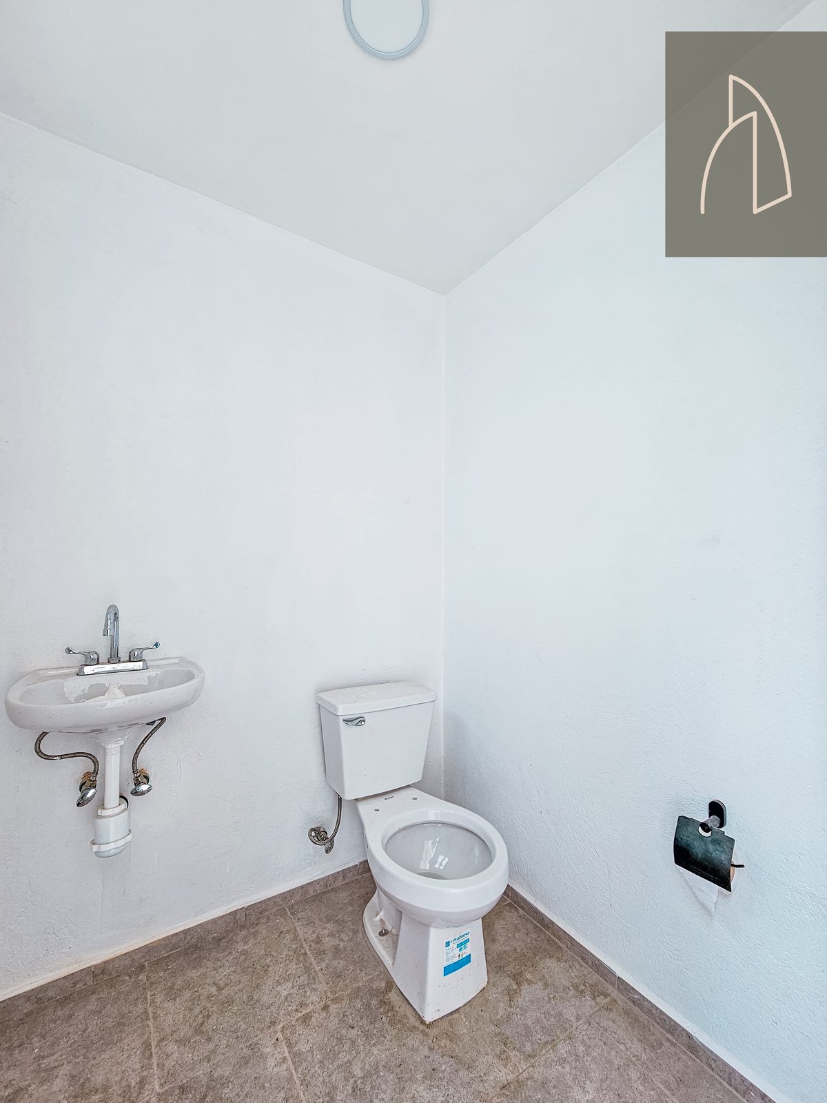 Casa LUMINA • En Venta Fraccionamiento la Finca
