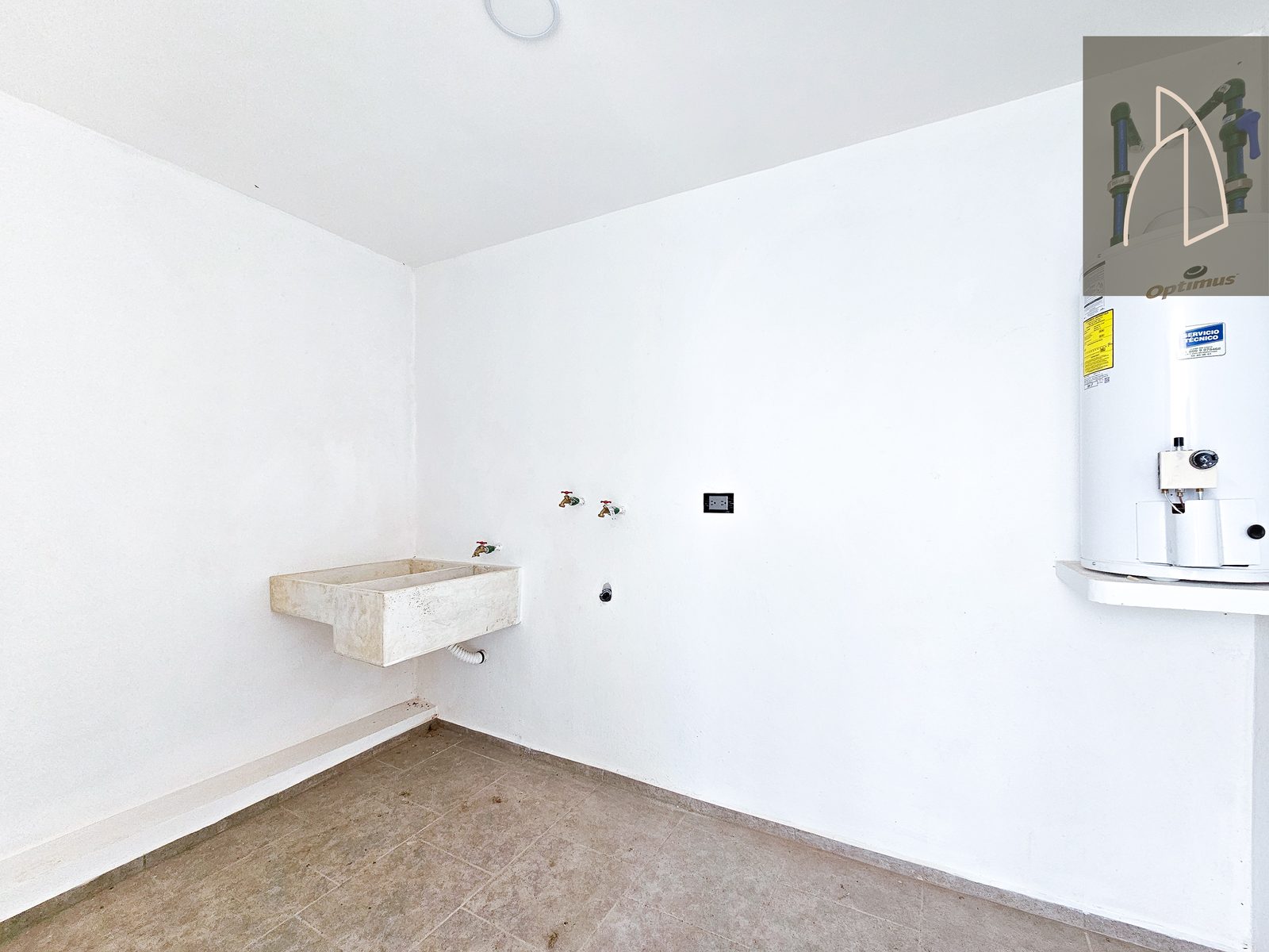 Casa LUMINA • En Venta Fraccionamiento la Finca
