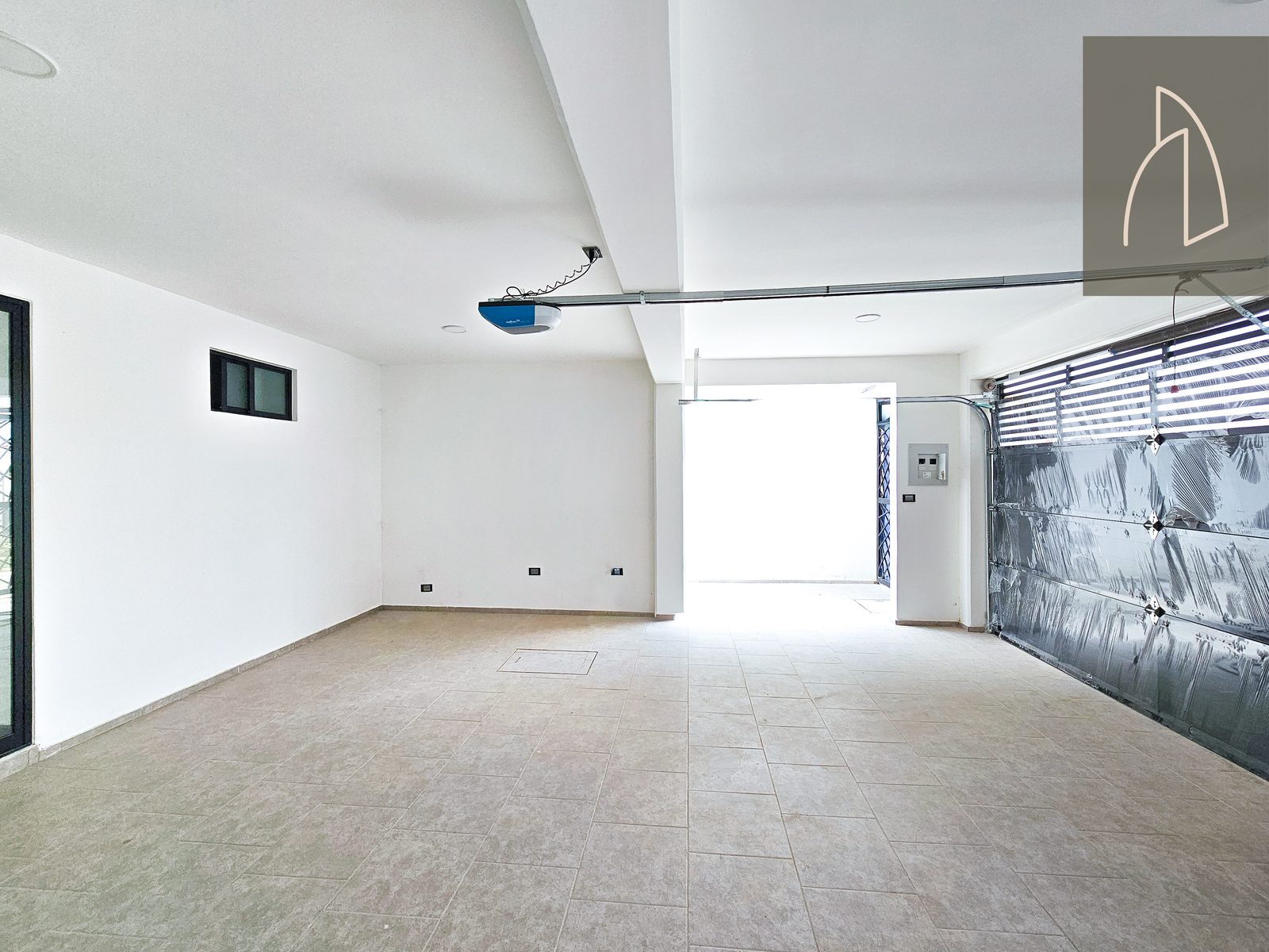 Casa LUMINA • En Venta Fraccionamiento la Finca