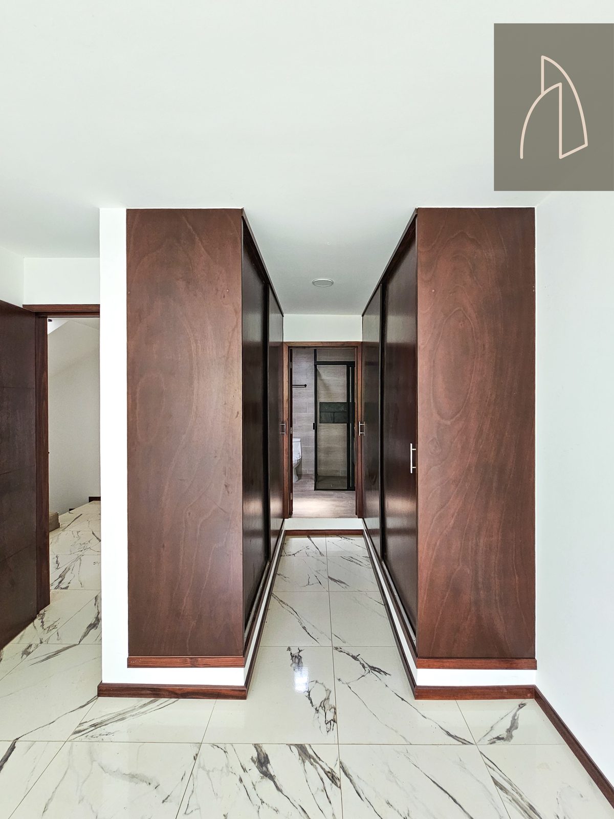Casa LUMINA • En Venta Fraccionamiento la Finca