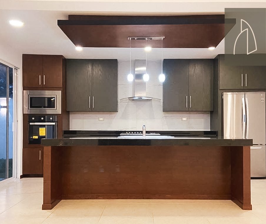 Casa Novara • En Venta Fraccionamiento Imperial de las animas