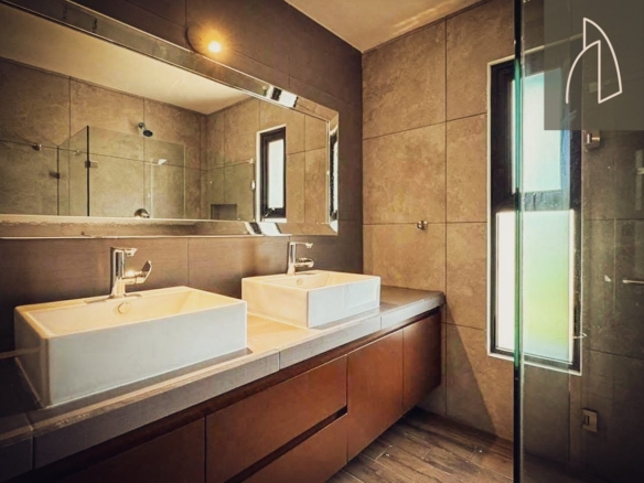 Casa Novara • En Venta Fraccionamiento Imperial de las animas