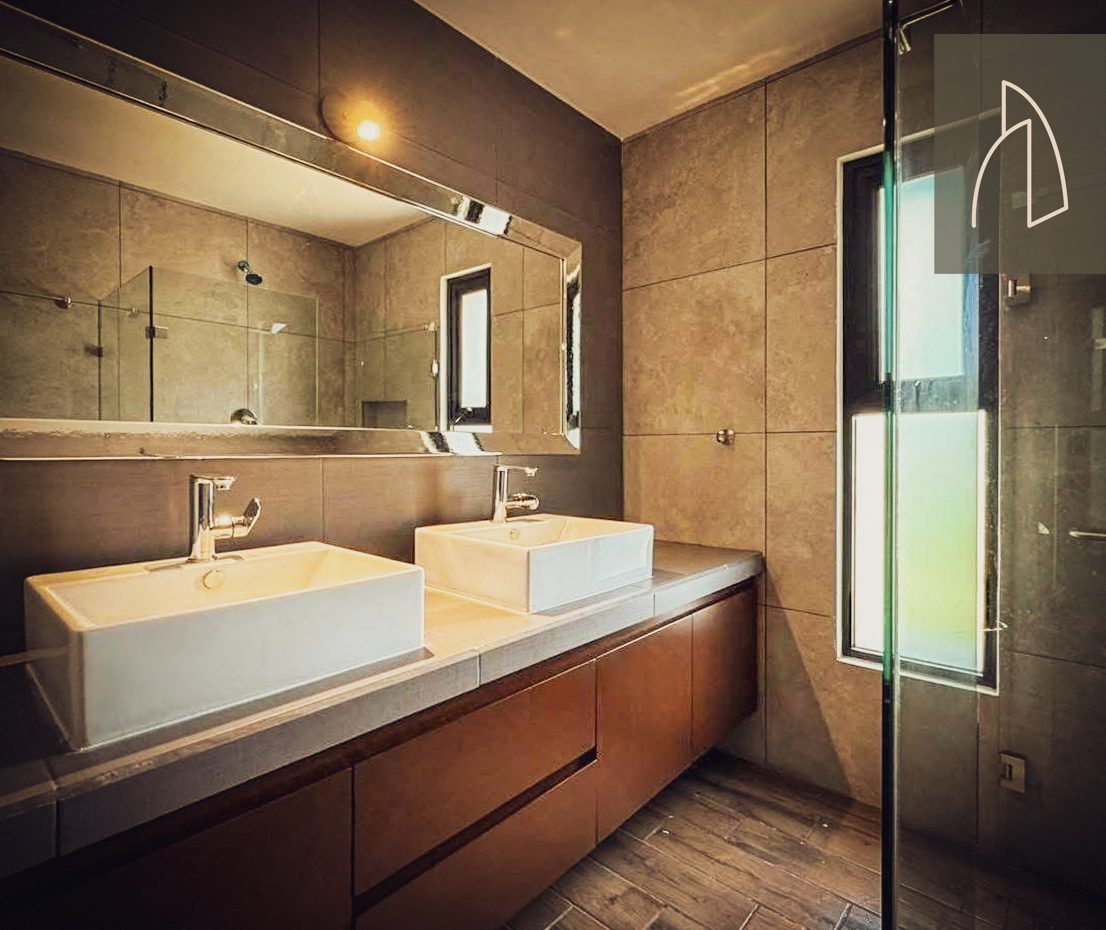 Casa Novara • En Venta Fraccionamiento Imperial de las animas