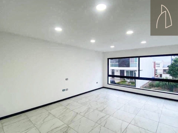Casa Novara • En Venta Fraccionamiento Imperial de las animas