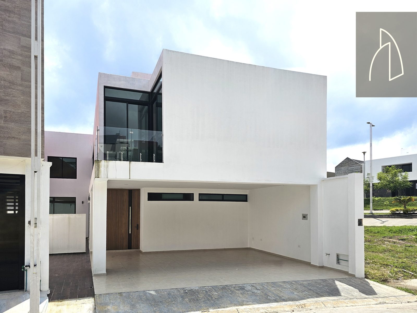Casa Lumina • En Venta Fraccionamiento Imperial de las animas