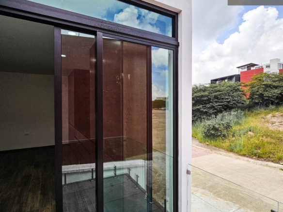 Casa Lumina • En Venta Fraccionamiento Imperial de las animas