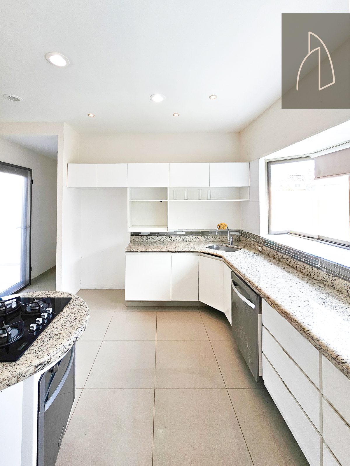 Casa Eslora • En Venta Fracc. Playas del Conchal