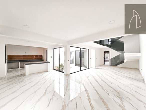 Casa Arvida • En Venta Fraccionamiento Imperial de las animas