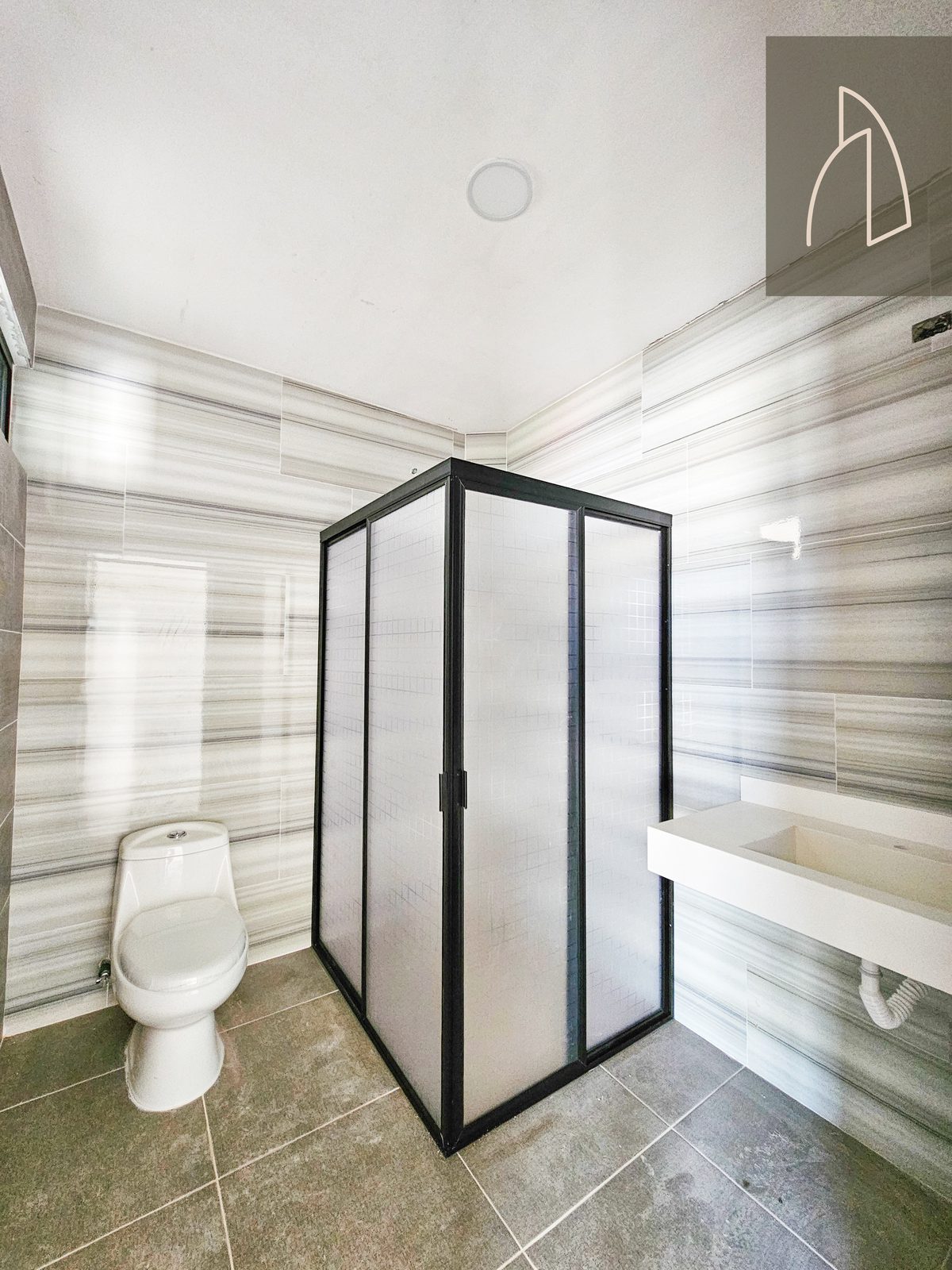 Casa Arvida • En Venta Fraccionamiento Imperial de las animas