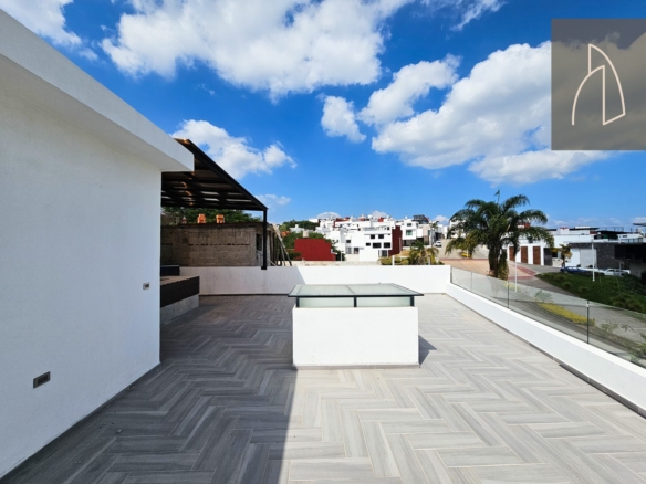 Casa Arvida • En Venta Fraccionamiento Imperial de las animas