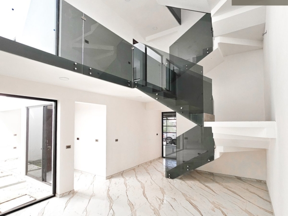 Casa Arvida • En Venta Fraccionamiento Imperial de las animas