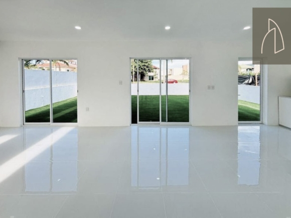Casa “Velo” • En Venta Fracc. Las Palmas de Medellin