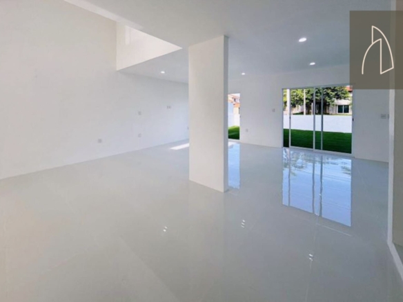 Casa “Velo” • En Venta Fracc. Las Palmas de Medellin
