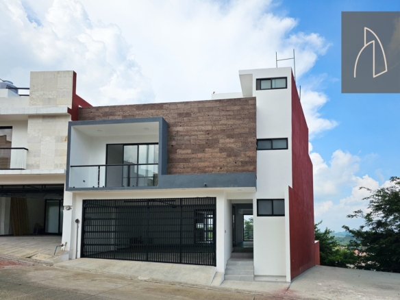 Casa Nivia • En Venta Fraccionamiento Imperial de las animas