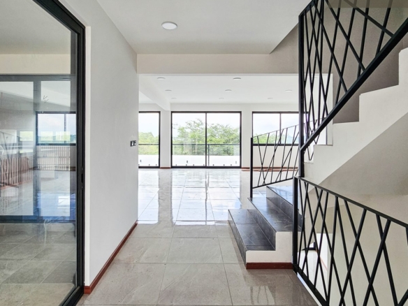 Casa Nivia • En Venta Fraccionamiento Imperial de las animas
