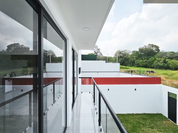 Casa Nivia • En Venta Fraccionamiento Imperial de las animas