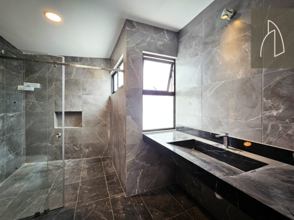 Casa Nivia • En Venta Fraccionamiento Imperial de las animas