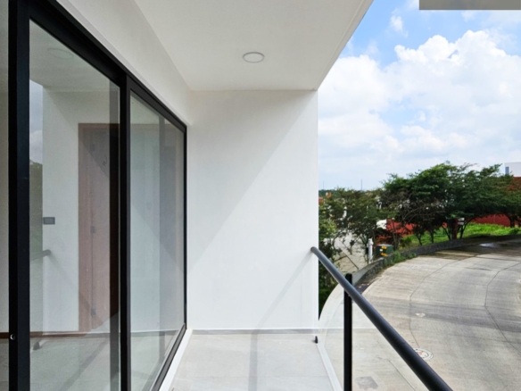 Casa Nivia • En Venta Fraccionamiento Imperial de las animas
