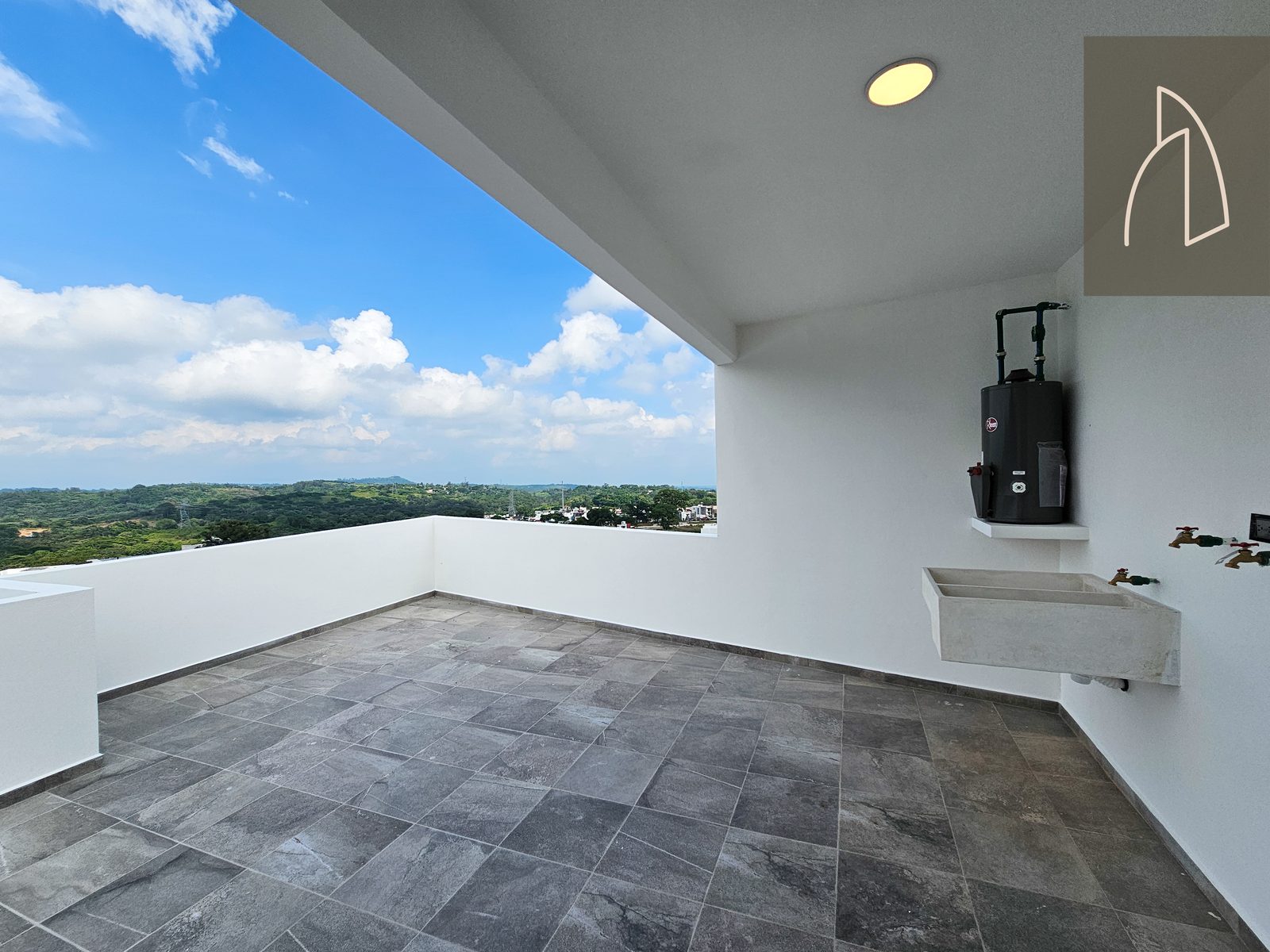 Casa Nivia • En Venta Fraccionamiento Imperial de las animas