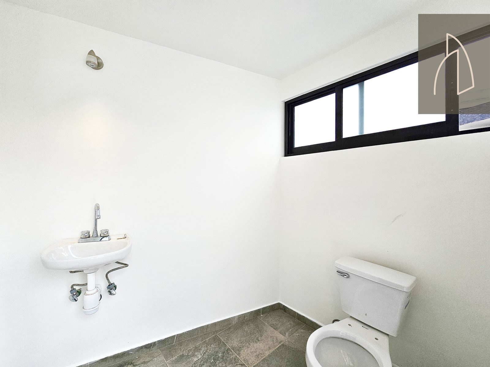 Casa Nivia • En Venta Fraccionamiento Imperial de las animas