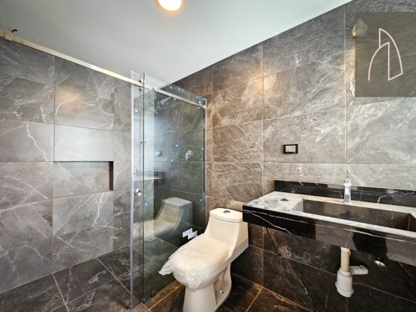 Casa Nivia • En Venta Fraccionamiento Imperial de las animas