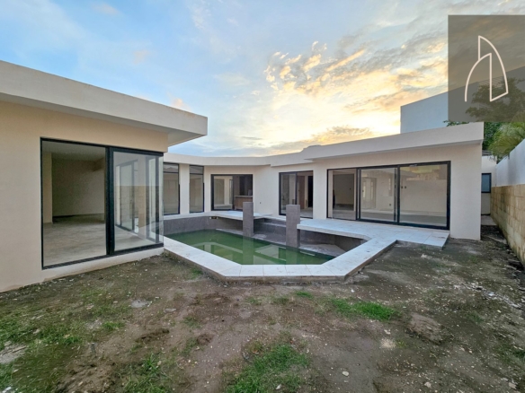 Casa  • En Venta Fracc. Playas del Conchal