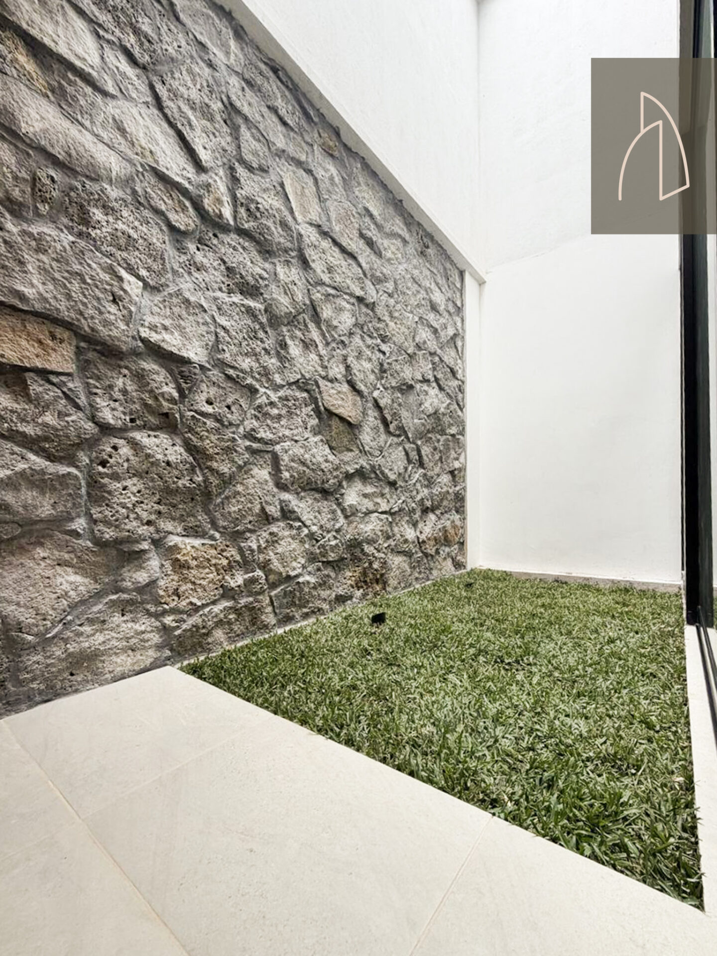 Casa Kalvia • En Venta Fracc. Cafetal de las Cumbres