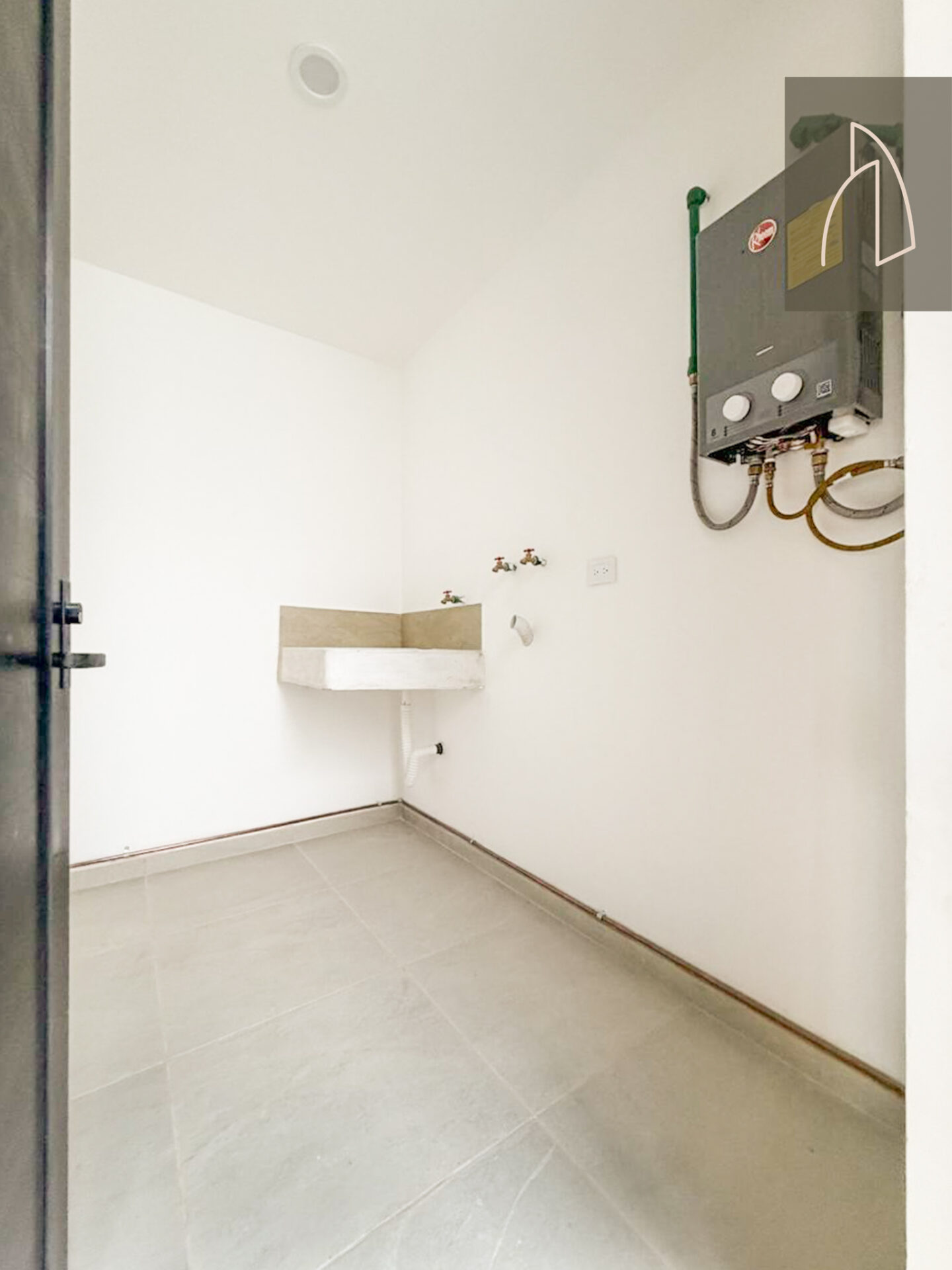 Casa Kalvia • En Venta Fracc. Cafetal de las Cumbres